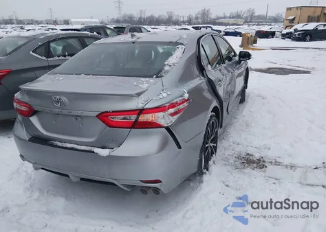 2020 Toyota Camry Se из США, поврежденный, VIN 4T1G11AK5LU857781